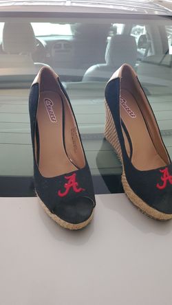Size 7 Alabama Wedge heels