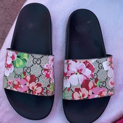 Gucci Slides 