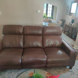 Reclining leather Sofa