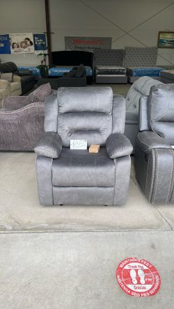 New recliners ready to deliver four different colors free deliver
