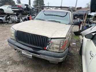 2004 Chevrolet Silverado 1500 (Only parts———Solo partes)