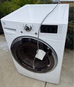 Kenmore washer & gas dryer set