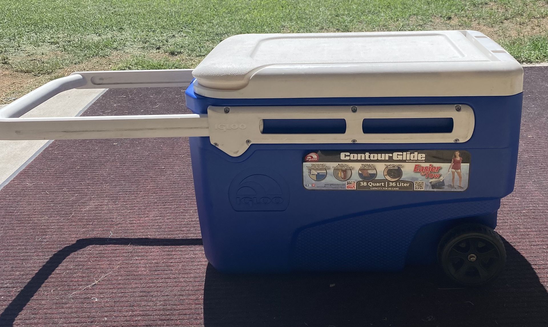 38qt igloo Cooler Slide Handle On Wheels