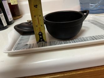 Small Iron Casting Pot