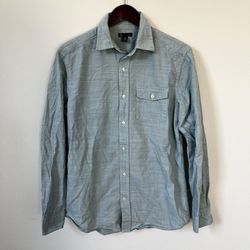 M’s Gap Slim Fit Button Up Shirt, Medium