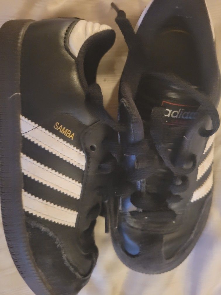 ADIDAS GIRLS SAMBAS