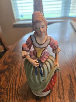 Vintage Occupied Japan Colonial Lady Figurine