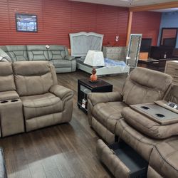 New Recliner Sofa And Loveseat In Microfiber