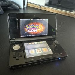 Nintendo 3DS (price is negotiable)
