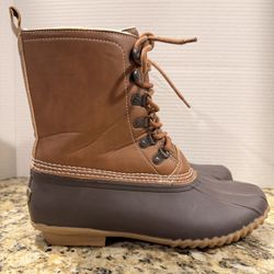 NEW Esprit Harbour women's duck boots women’s size 9.5M