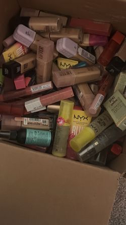 Makeup bundles
