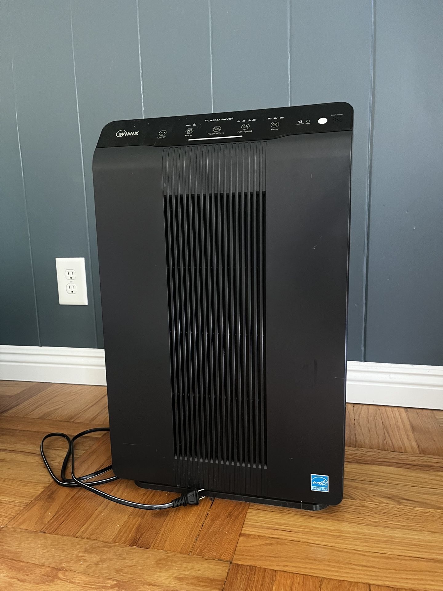 Winix 5500-2 Air Purifier with True HEPA, PlasmaWave and Odor Reducing Washable AOC Carbon Filter