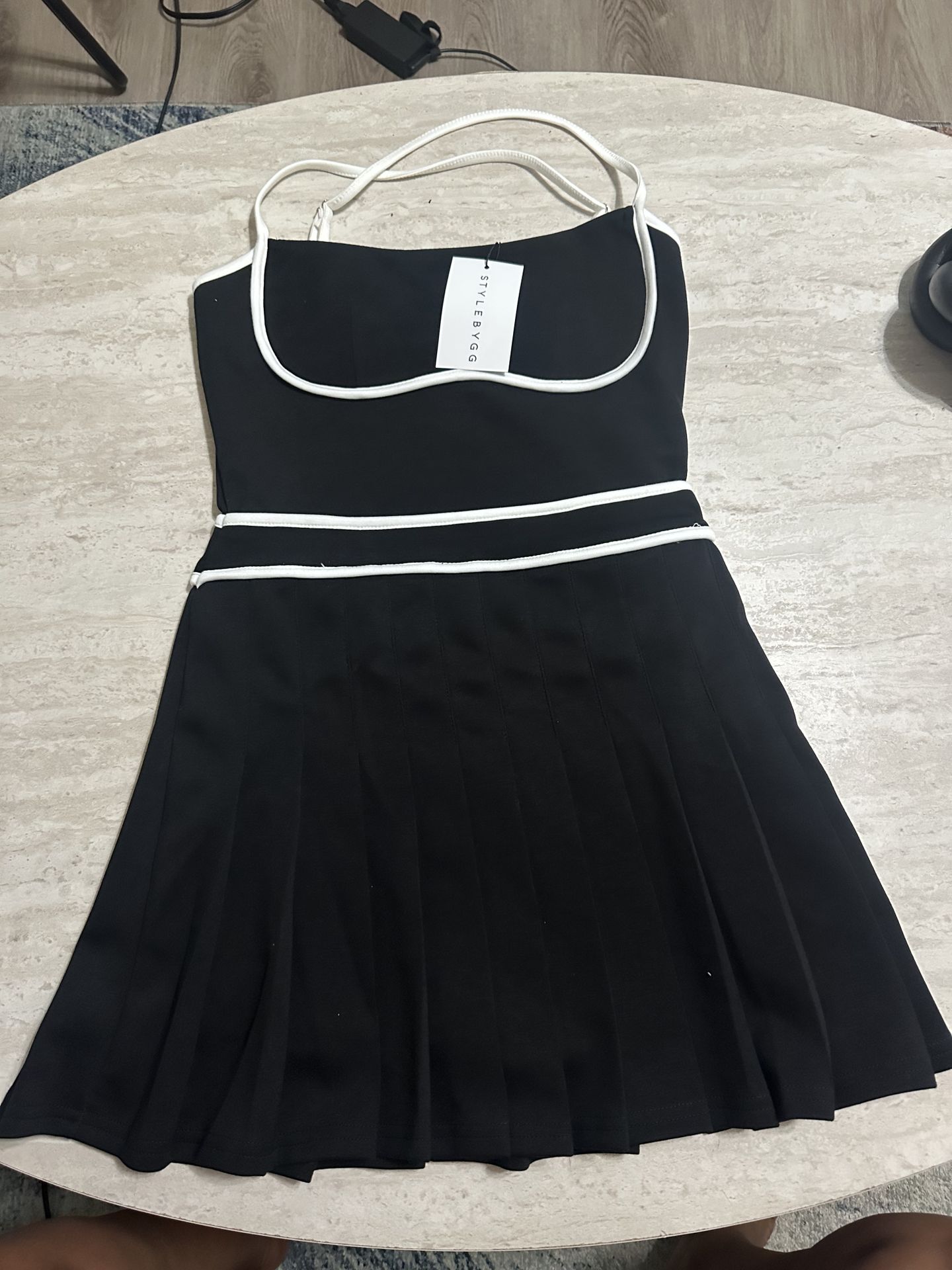 StyleByGG Black Pleated Tennis Mini Dress NWT Size Small White Piping
