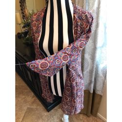 Brand New With Tags LulaRoe Lindsey Kimono Size Small