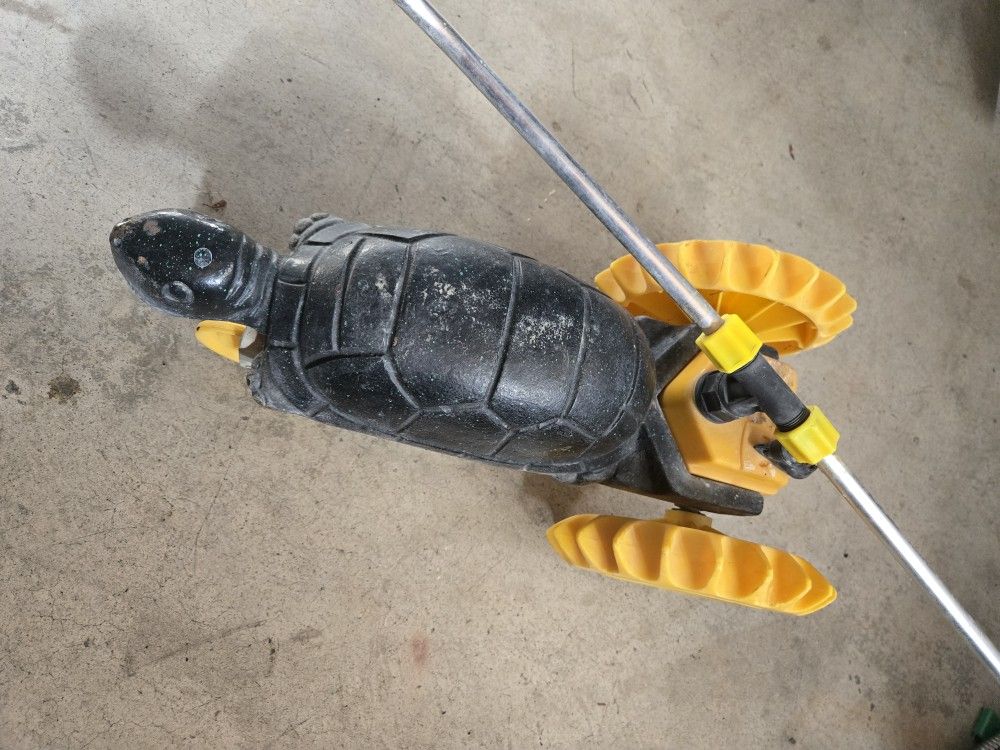 Cast Iron Turtle Traveling Sprinkler