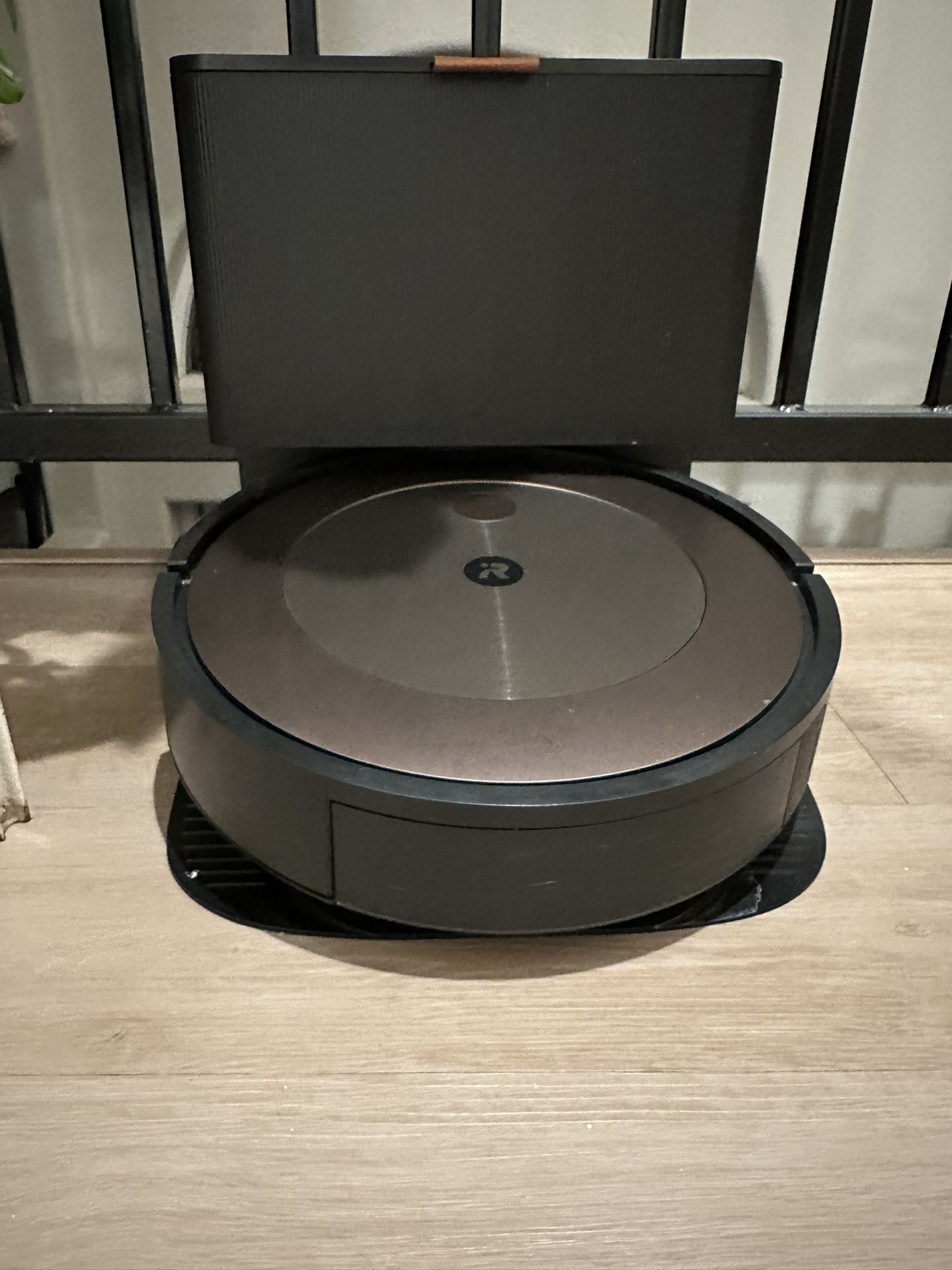 Roomba® j9+ Self-Emptying Robot Vacuum