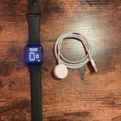 Apple Watch 3 With Charger 