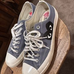 CDG Converse Size 10