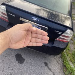 2008 Ford Taurus
