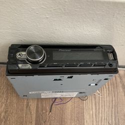 Pioneer Stereo