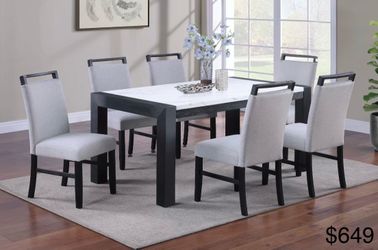 Dining table set