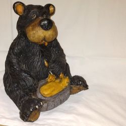 "Honey-Bee" Bear...Havin' A "Honey Of A Time"!!