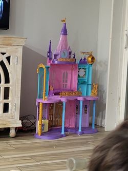 Disney Princess Magical Adventure Castle Playset