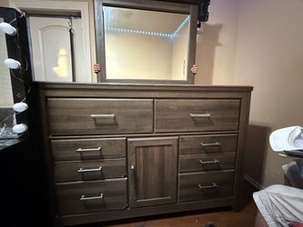 Dresser with mirror