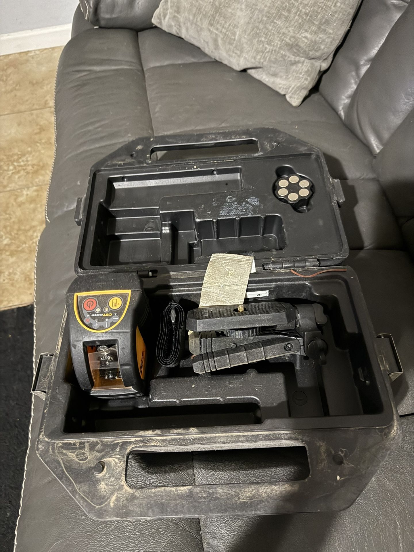 Cst Berger Laser Level Self Leveling Broken Glass