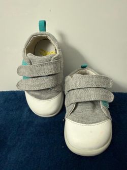 Kids ten littles