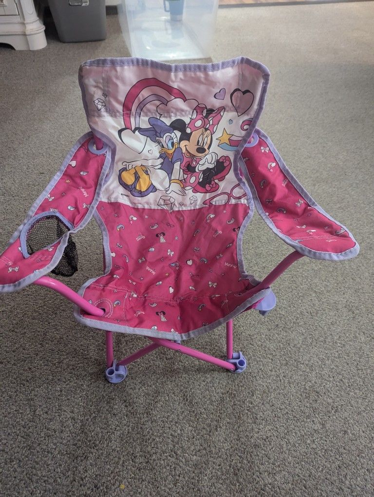 Minnie Camper Chair