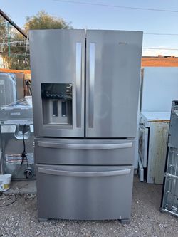 Whirlpool Refrigerator