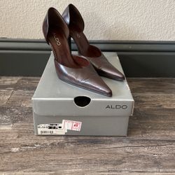 Brown pointed slip on High Heel shoe
