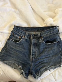 Levi shorts