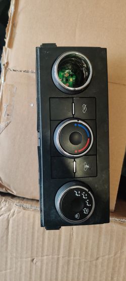 2007-2013 GM HVAC Controller 
