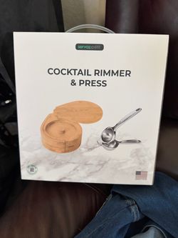 Moving sale new Cocktail Rimmer & Press
