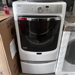 USED MAYTAG GAS DRYER