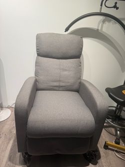 Wayfair recliner