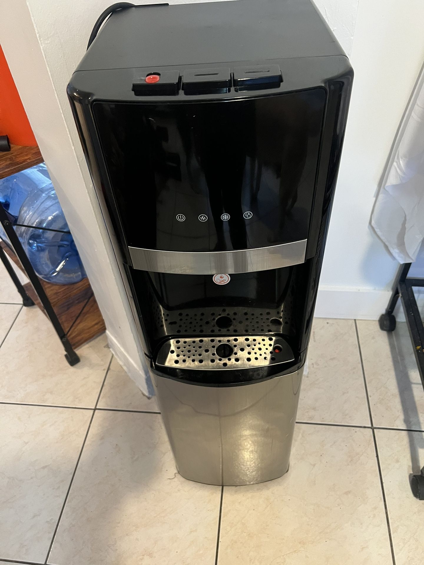 Water Dispenser