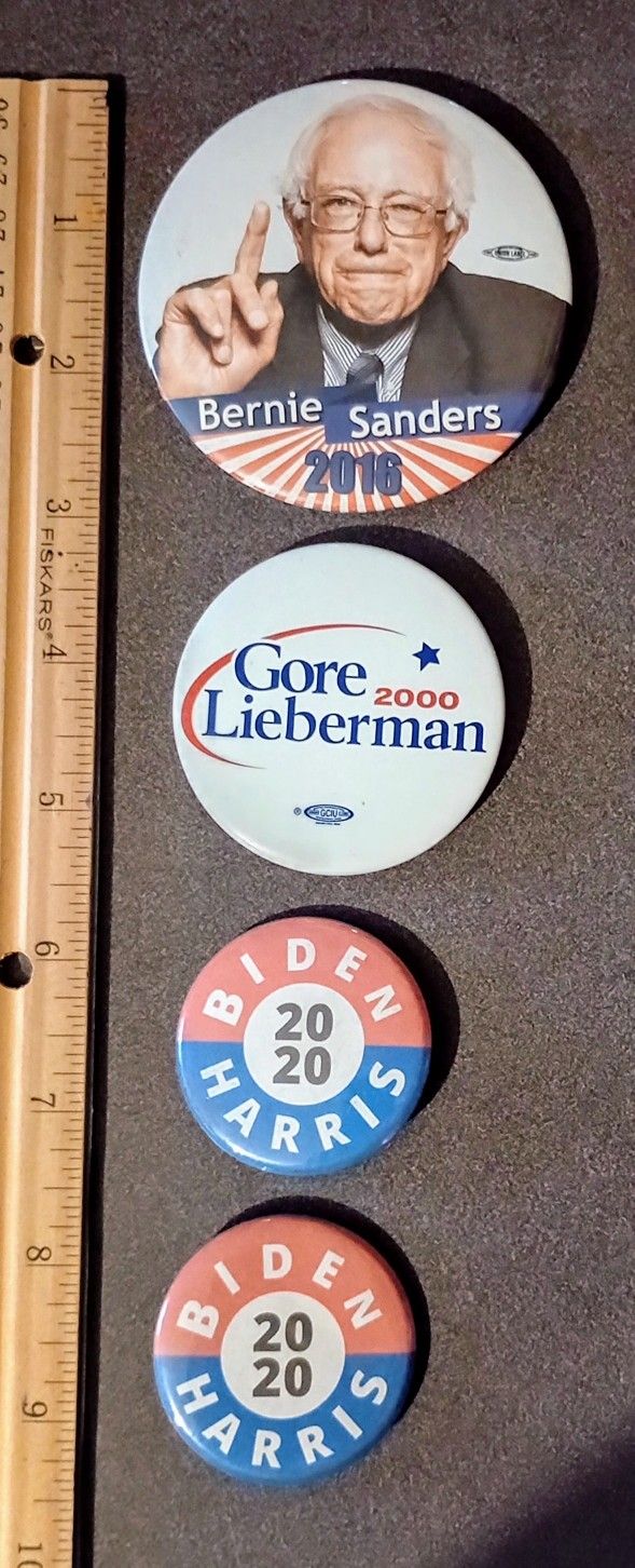Political Presidential Bernie Sanders Al Gore Joe Lieberman Harris Biden Collectible Button Pinback Lapel Pin Lot A-1