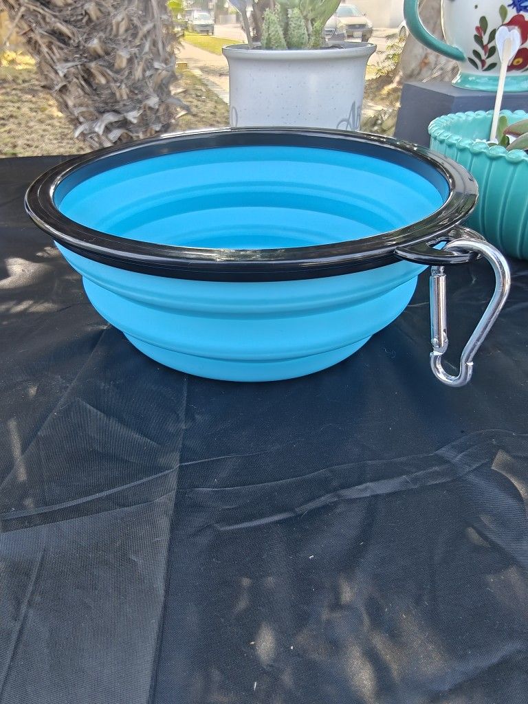 Collapsible Silicon Pet Bowls