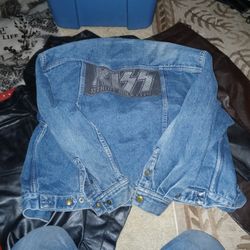 Womens Kiss Detroit Rock City jean jacket