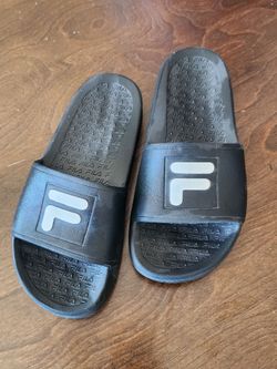 FILA flip flops