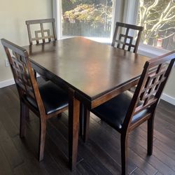 Signature Design By Ashley Cimeran Classic 5 Piece  Dining Table Set