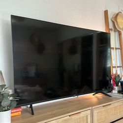 55” Hisence Roku Smart tv