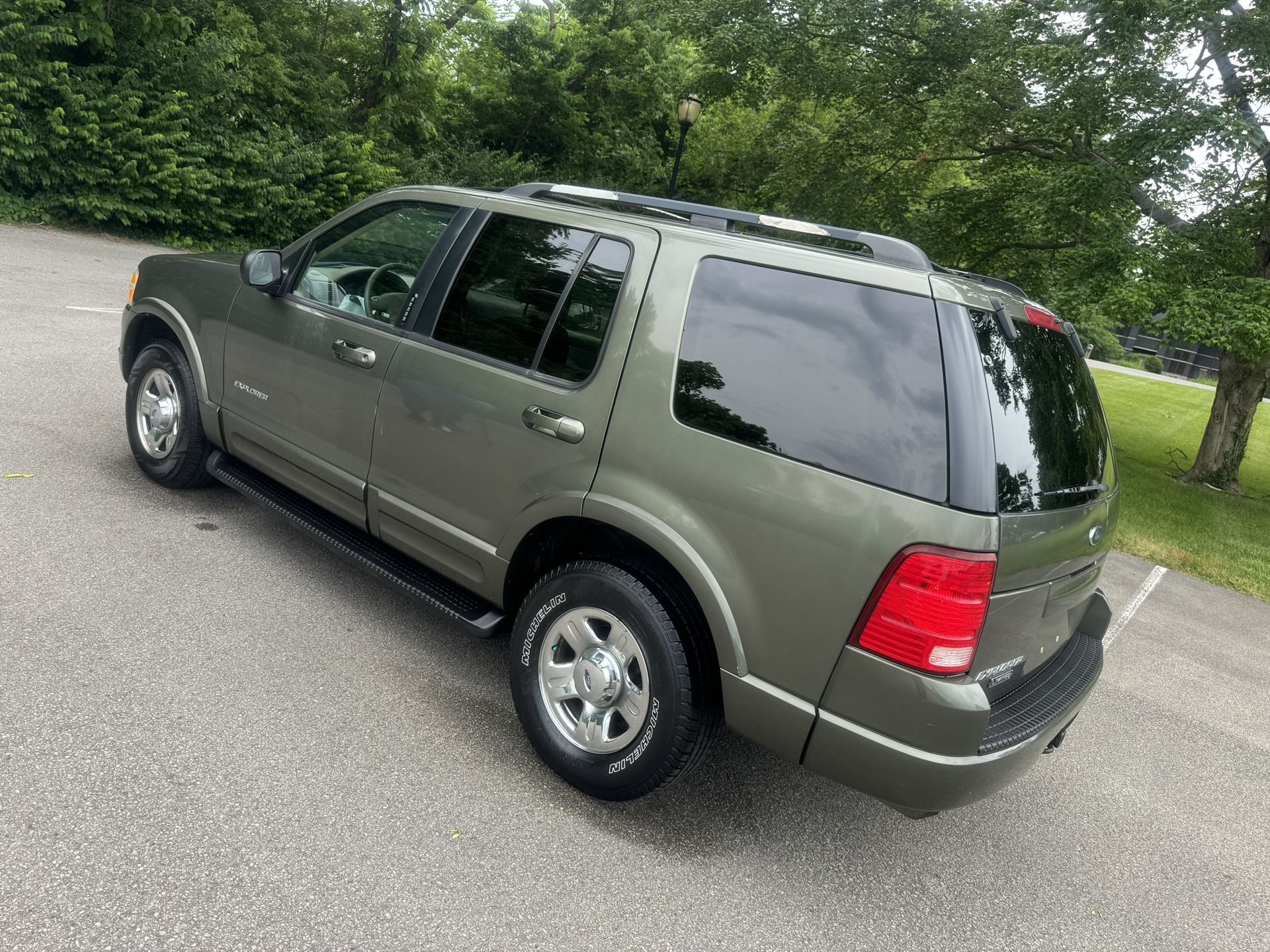 2005 Ford Explorer