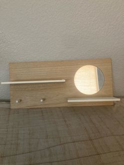 hanging wall decor