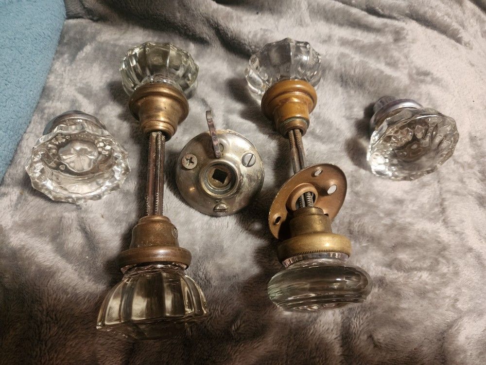Antique Glass Door Knobs Lot Of 8 Items