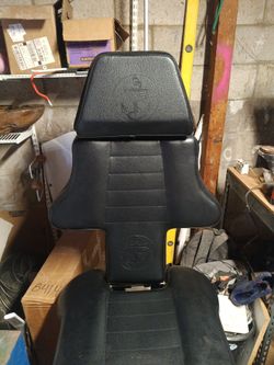professional InkBed Hydraulic Tattoo Client Chair