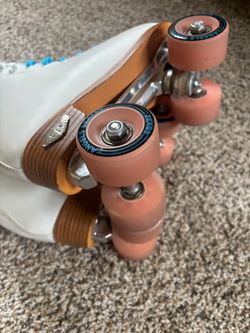 Roller skates 🛼 size 8